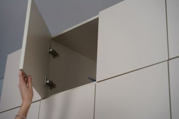 Шкаф 1200 мм Пальма с антресолью, Сатин (ДСВ) в Камышлове - kamyshlov.mebel-e96.ru